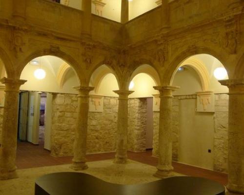 Patio barroco Museo del Cerrato (Baltanás)